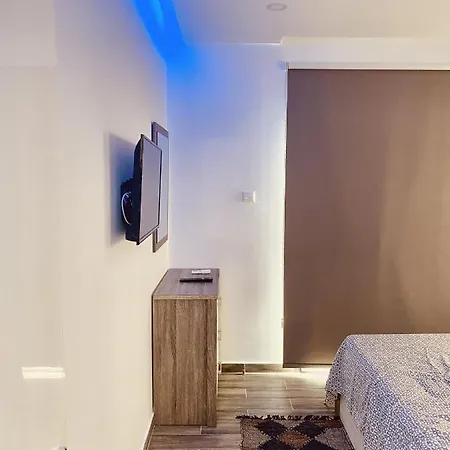 Apartman Comfortable Apartment In Kato Paphos Nearest The Sea